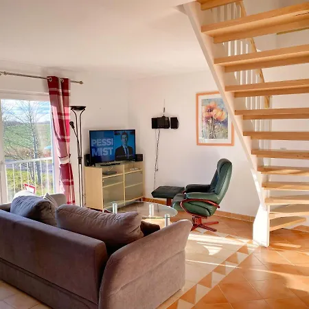 Am Hochzeitsberg 3a - 3 *