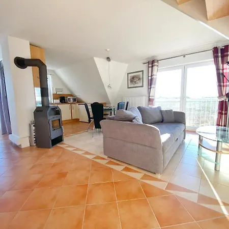 Am Hochzeitsberg 3a - 3 *