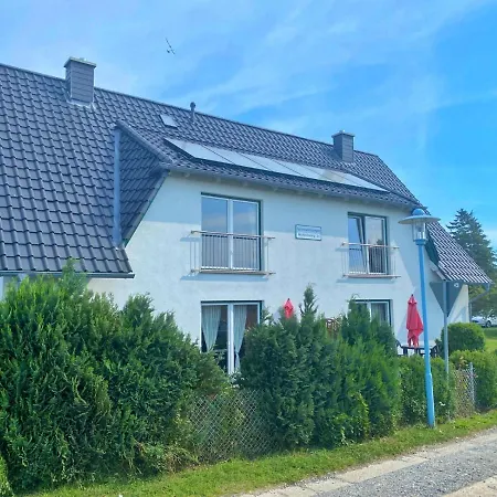 Apartment Am Hochzeitsberg 3a - 3 *