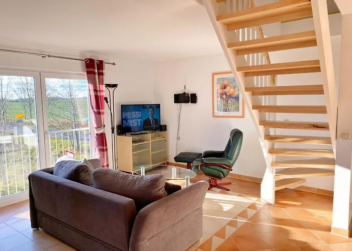 Am Hochzeitsberg 3a - 3 *